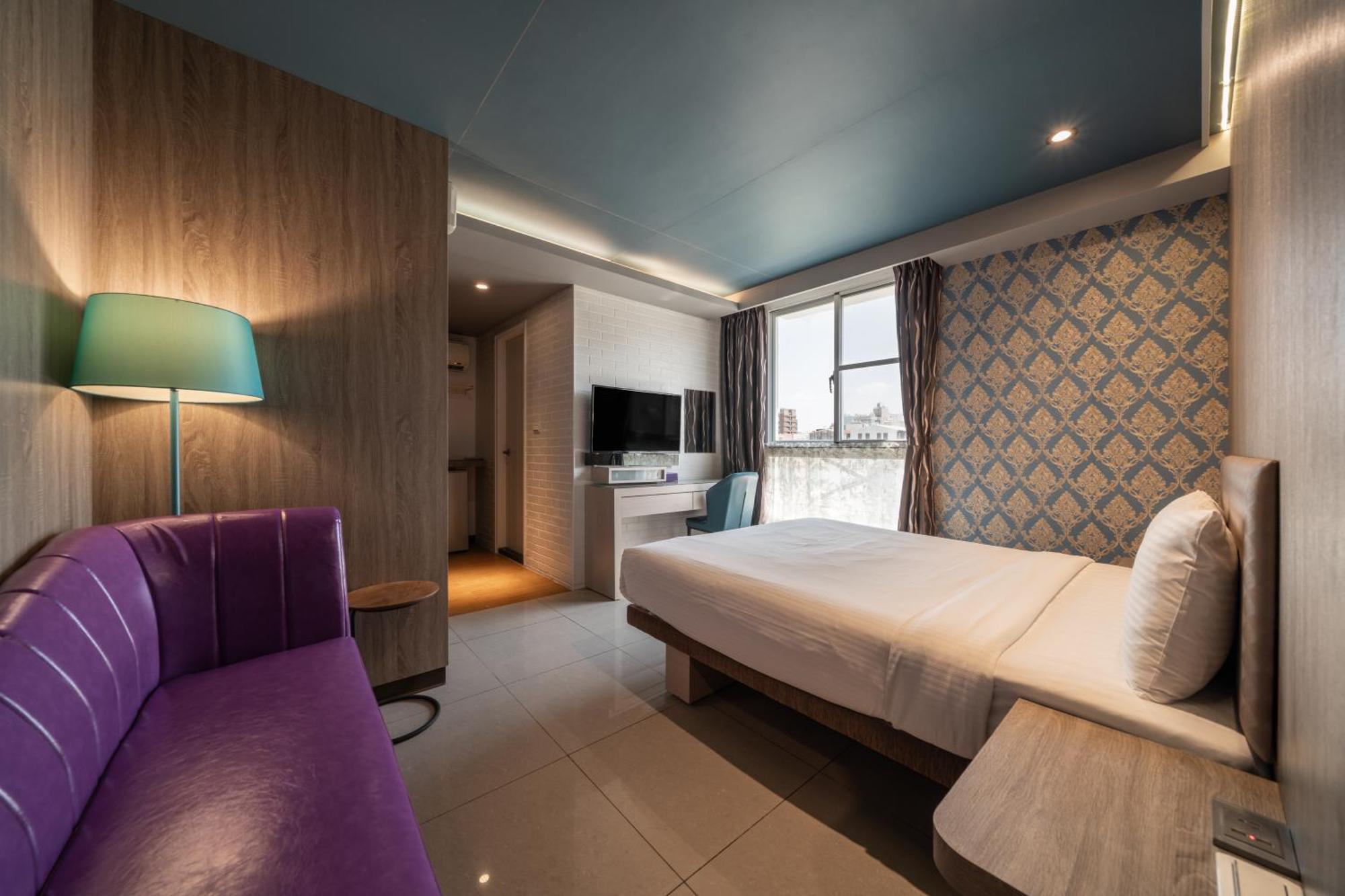 S&E Hotel Tainan Exterior photo